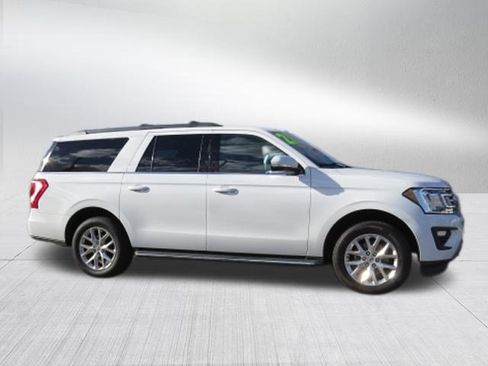 Used 2021 Ford Expedition Max XLT image 2