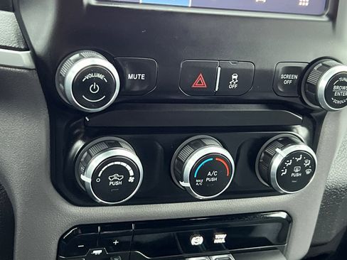 Used 2023 RAM 2500 Big Horn w/ Level 1 Equipment Group image 19