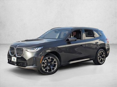 Used 2025 BMW X3 xDrive30i w/ Premium Package image 1