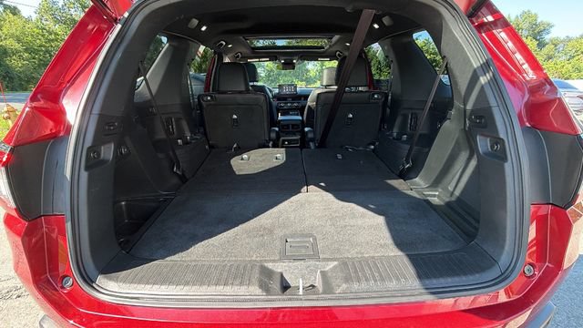 Used 2023 Honda Pilot TrailSport image 15
