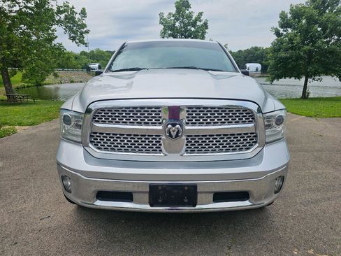 Used 2017 RAM 1500 Laramie w/ Convenience Group AWD/4WD image 12
