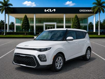Used 2021 Kia Soul LX