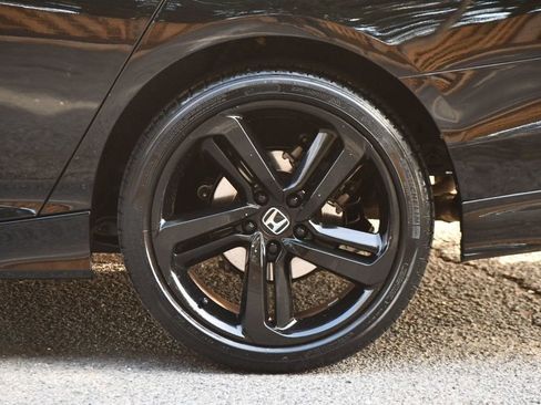 Used 2020 Honda Accord Sport image 12