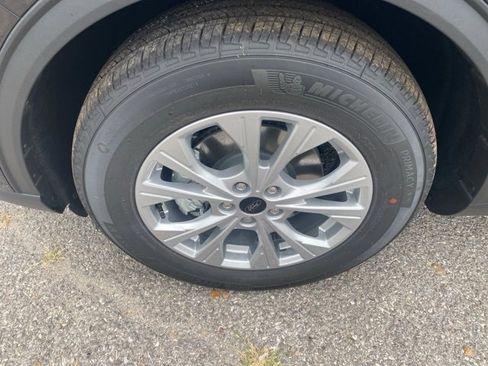 New 2026 Ford Escape Active w/ Active Premium Tech Pack image 10