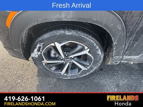 Used 2023 Chevrolet TrailBlazer RS w/ Convenience Package image 12