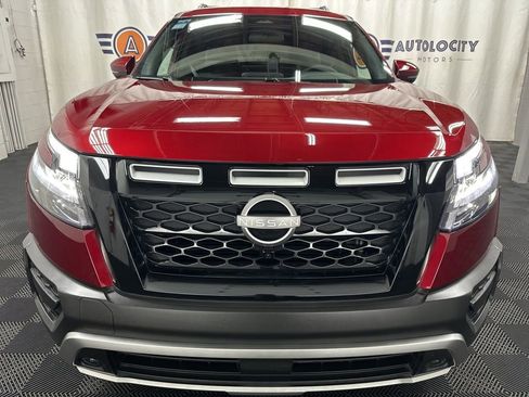 Used 2025 Nissan Pathfinder Rock Creek image 3