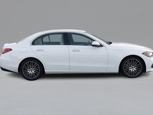 Used 2023 Mercedes-Benz C 300 4MATIC Sedan image 4