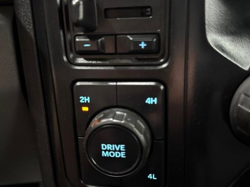 Used 2024 Ford F350 XL AWD/4WD image 21