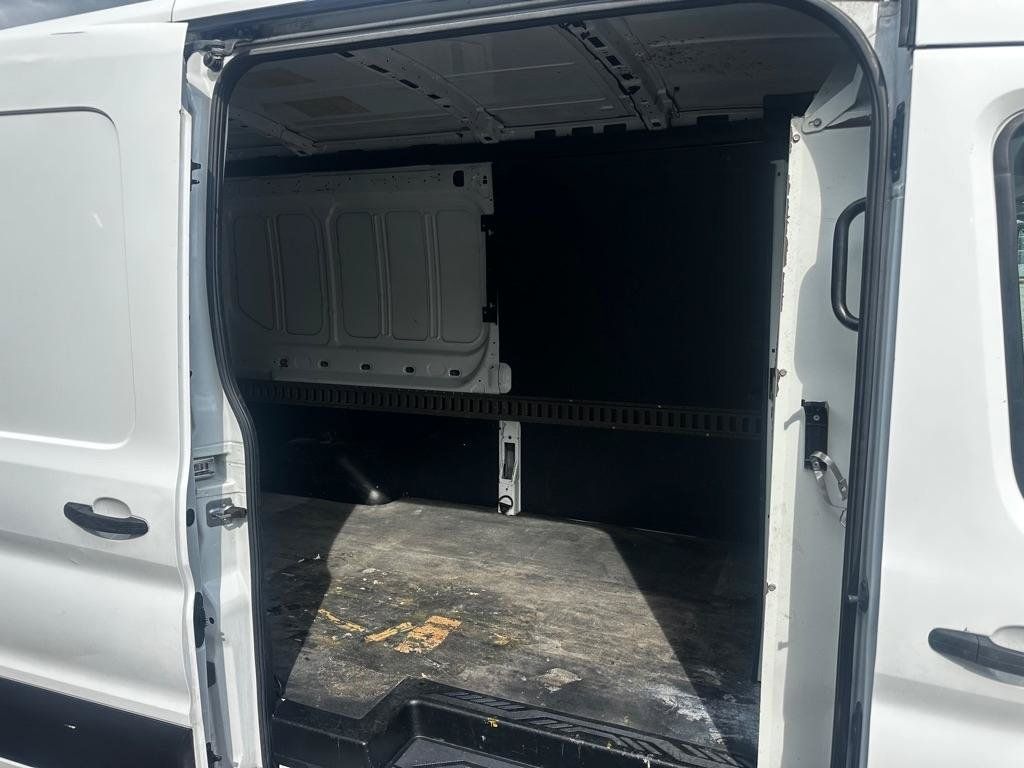 Used 2019 Ford Transit 150 148 Medium Roof RWD image 9