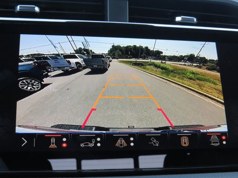 New 2025 GMC Sierra 2500 Denali w/ Denali Reserve Package image 33