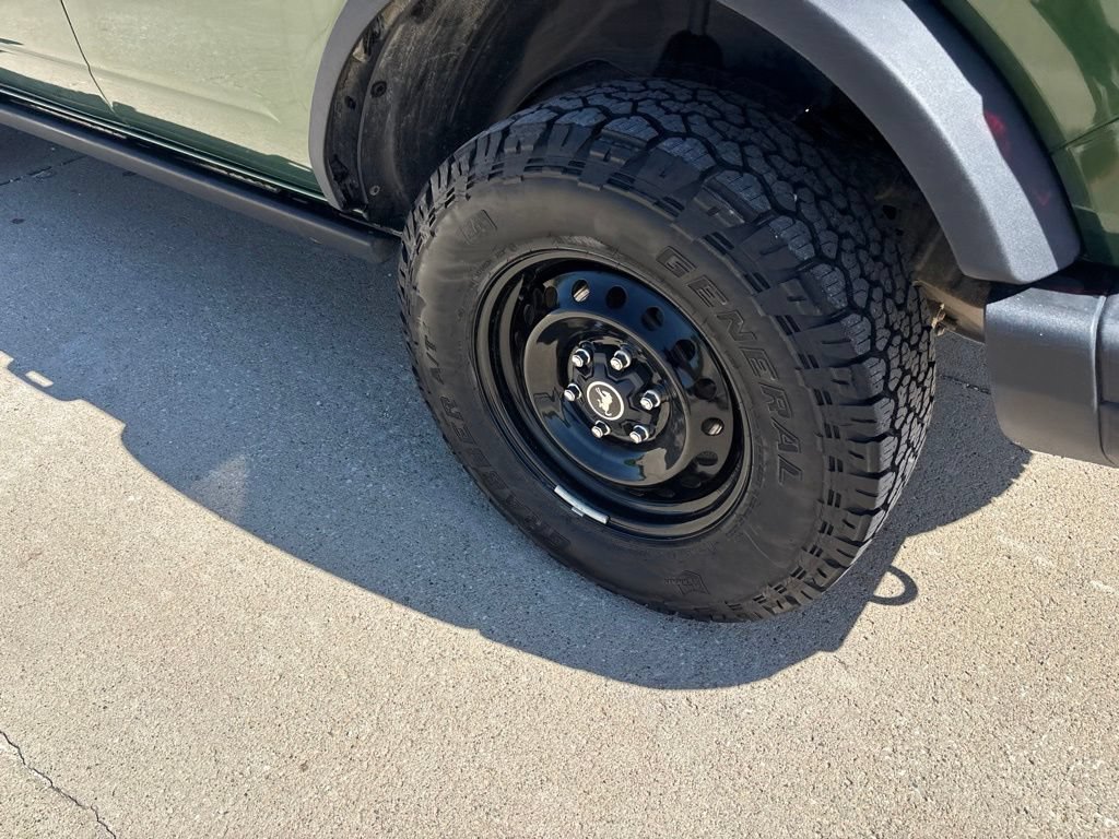Used 2023 Ford Bronco Black Diamond AWD/4WD image 7