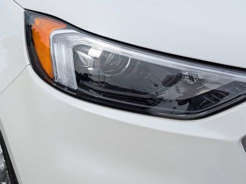 Used 2022 Ford Edge Titanium AWD/4WD image 15