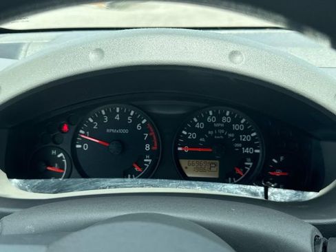 Used 2019 Nissan Frontier SV RWD image 36