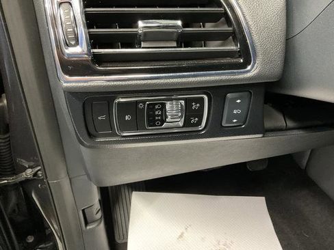 Used 2024 Lincoln Navigator Reserve AWD/4WD image 12