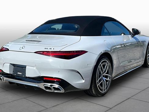 Used 2022 Mercedes-Benz SL 63 AMG 4MATIC image 13