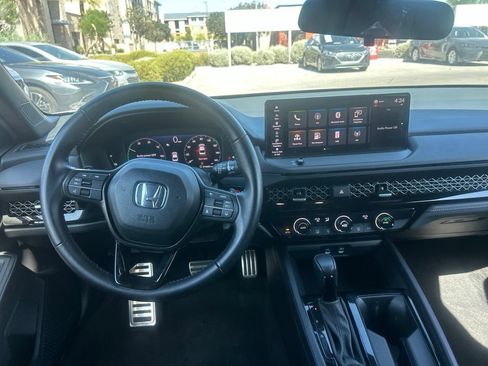 Used 2024 Honda Accord Sport image 8