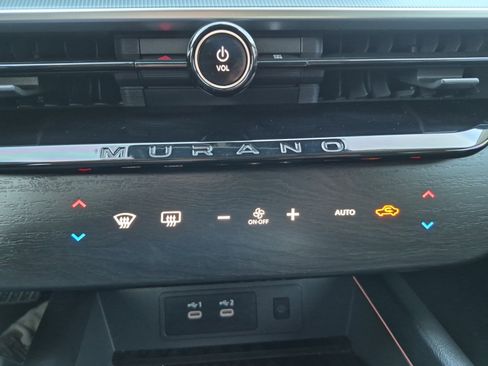 Used 2025 Nissan Murano SL AWD/4WD image 18