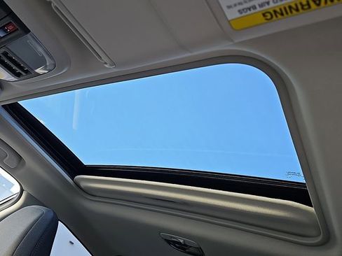 New 2026 Subaru Crosstrek 2.0i Premium AWD/4WD image 12