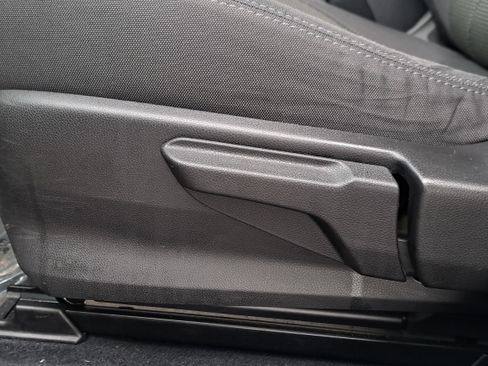 Used 2024 Subaru Crosstrek 2.0i Premium image 15