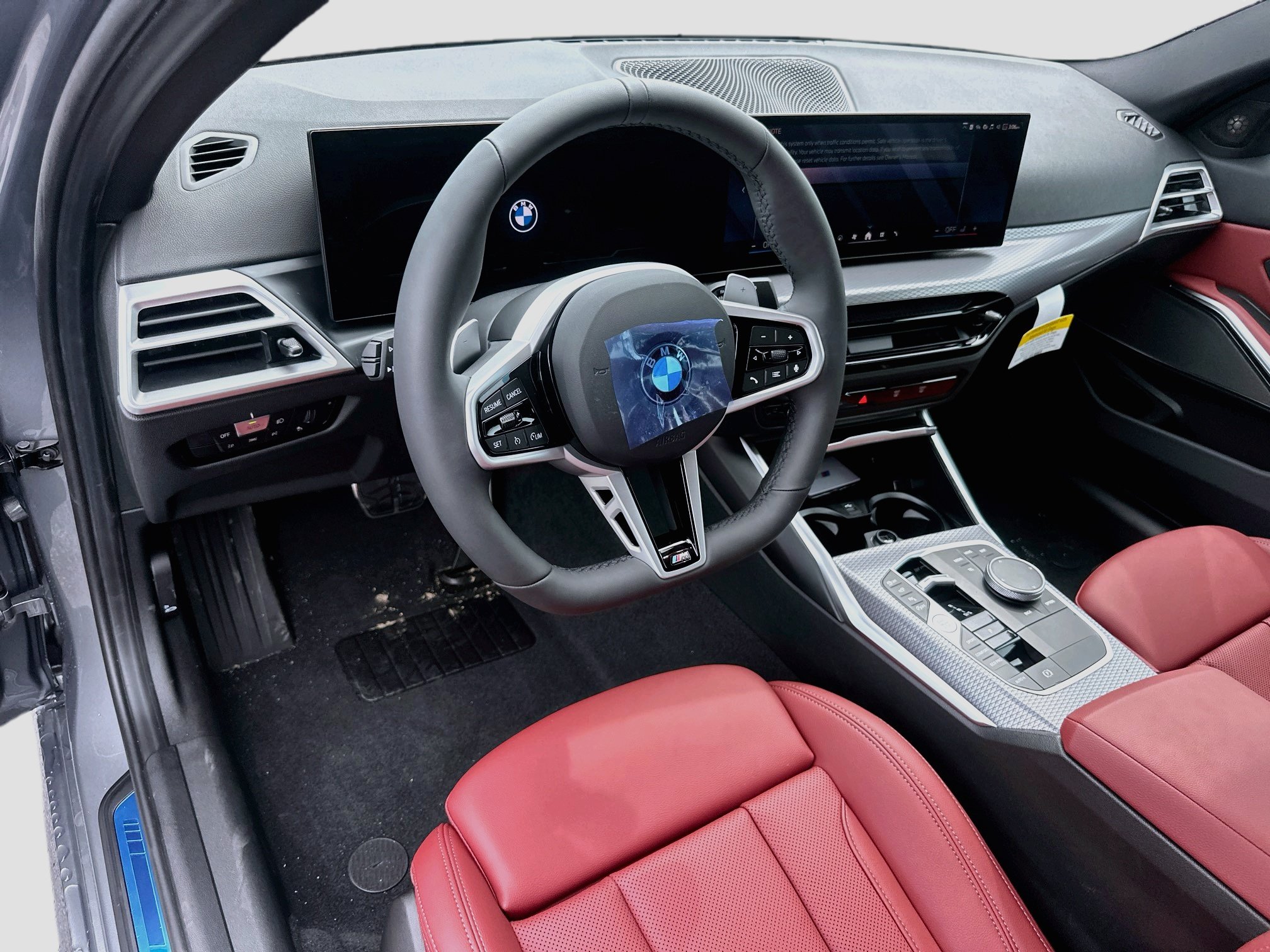 New 2026 BMW 330i Sedan w/ M Sport Package RWD image 8
