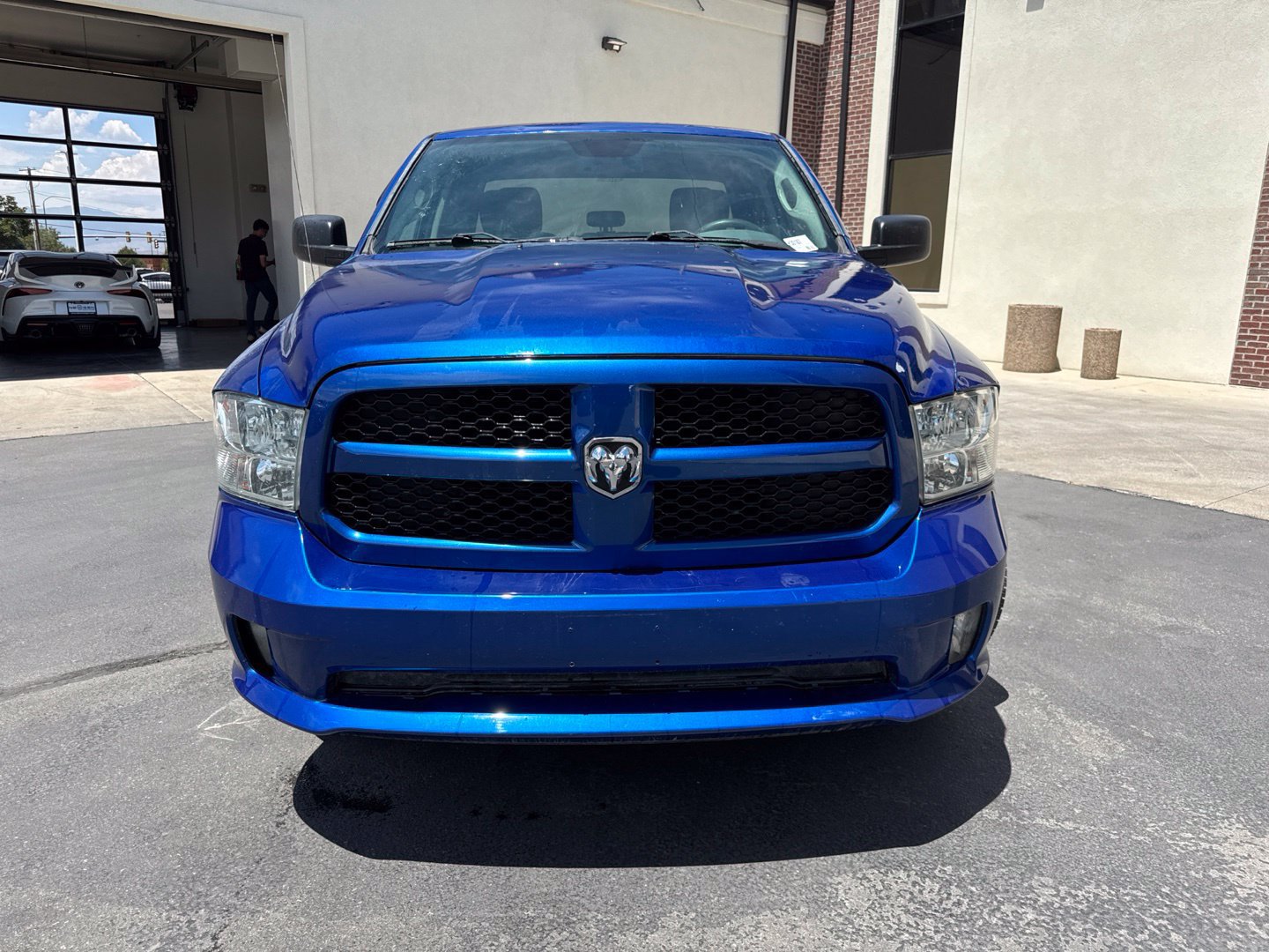 Used 2018 RAM 1500 Express AWD/4WD image 3