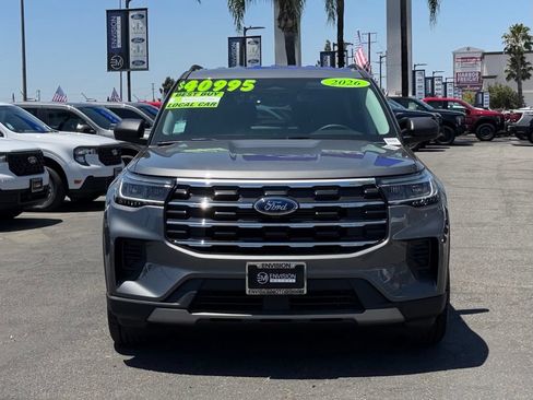 Used 2026 Ford Explorer Active RWD image 4