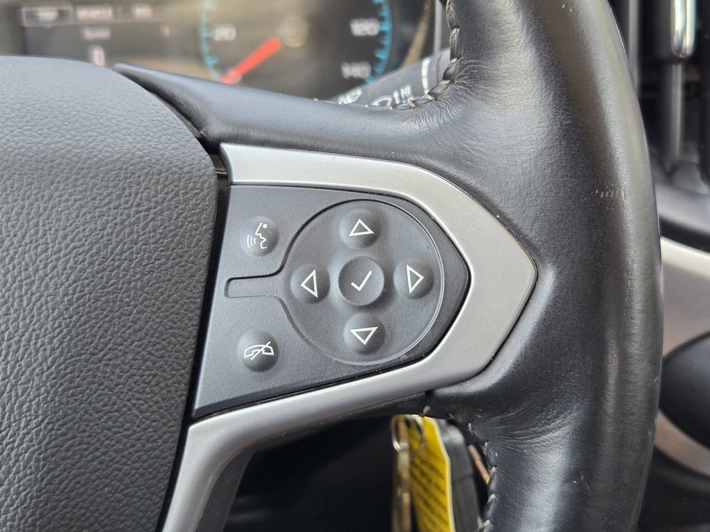 Used 2022 Chevrolet Colorado LT w/ Fleet Safety Package RWD image 29