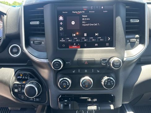 Used 2023 RAM 1500 Big Horn AWD/4WD image 28