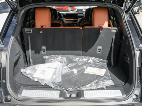 Used 2025 INFINITI QX60 Autograph w/ Cargo Package image 40