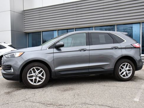 Used 2024 Ford Edge SEL w/ Convenience Package image 2