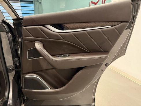 Used 2022 Maserati Levante GT image 14