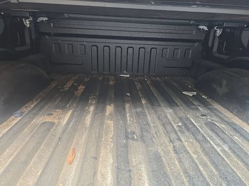 Used 2019 Ford F150 XL w/ Equipment Group 101A Mid AWD/4WD image 10