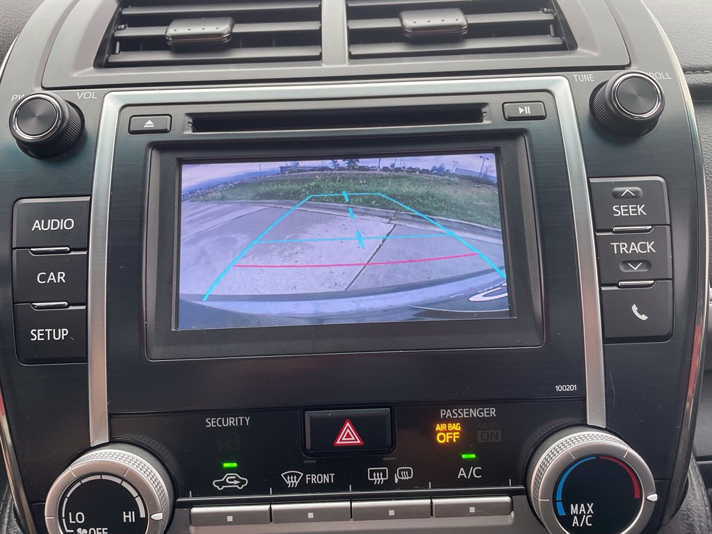 Used 2014 Toyota Camry SE FWD image 21