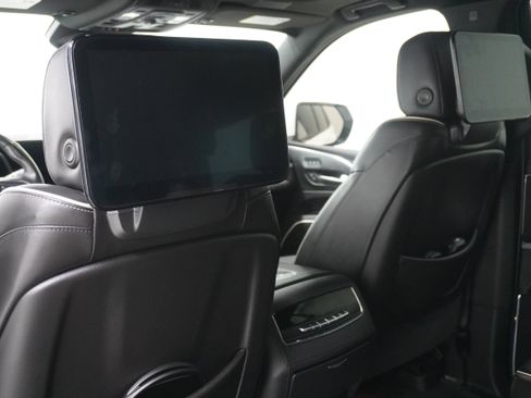 Used 2021 Cadillac Escalade Sport w/ Driver Assist Tech Package image 14