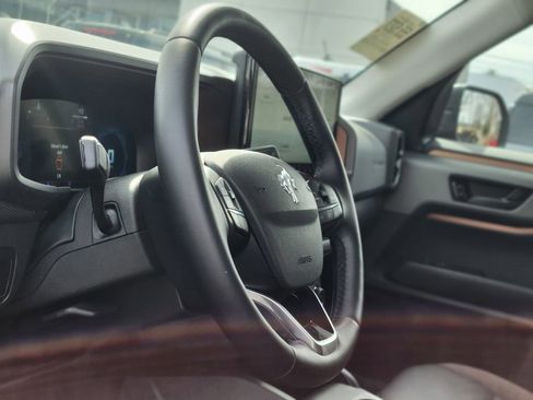 Used 2025 Ford Bronco Sport Outer Banks w/ Outer Banks Tech Package+ image 16