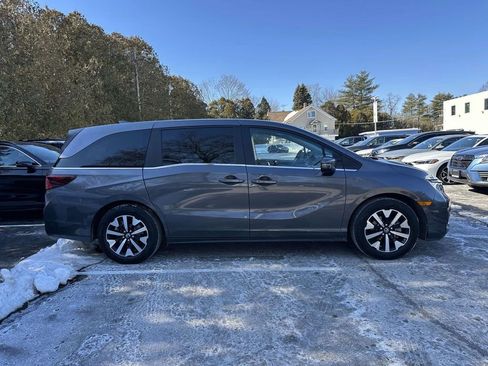 Certified 2025 Honda Odyssey EX-L image 2