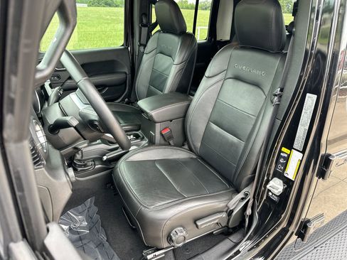 Used 2021 Jeep Gladiator Overland w/ Popular Equipment Package AWD/4WD image 11