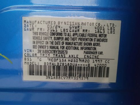 Used 2024 Nissan Sentra SV FWD image 33