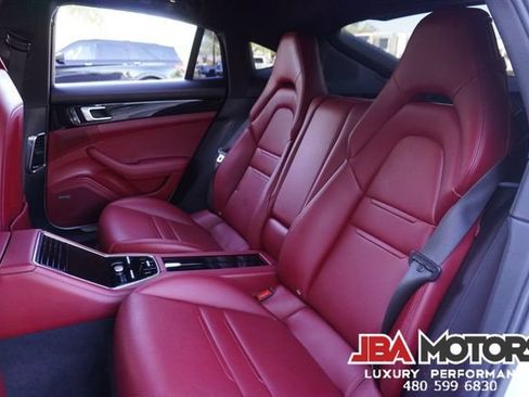 Used 2020 Porsche Panamera 4 AWD/4WD image 92