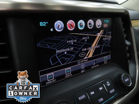 Used 2018 GMC Acadia Denali w/ Technology Package FWD image 19