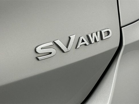 Certified 2017 Nissan Rogue SV w/ SV Premium Package image 19