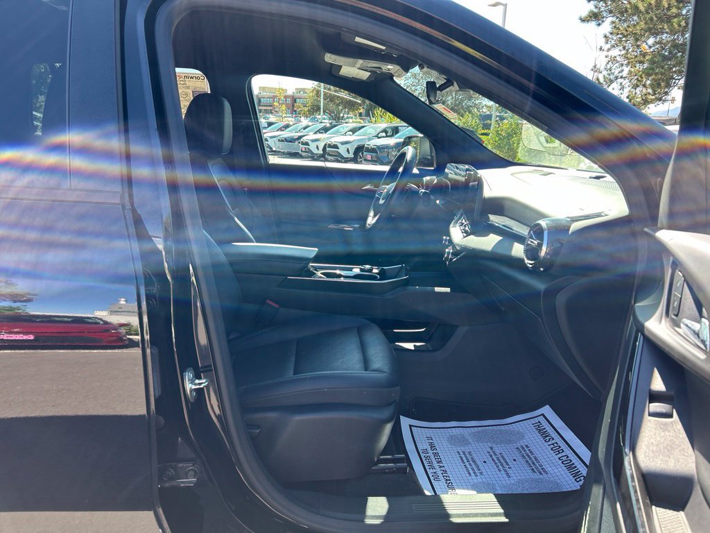 Used 2026 Chevrolet Equinox LT w/ Convenience Package II AWD/4WD image 13