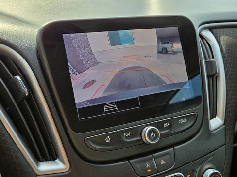 Used 2024 Chevrolet Malibu LS FWD image 25