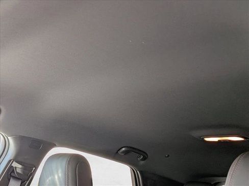 Used 2023 Chevrolet TrailBlazer RS w/ Convenience Package image 18