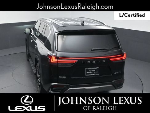 Certified 2025 Lexus LX 600 4WD w/ Accessory Package (2T) image 28