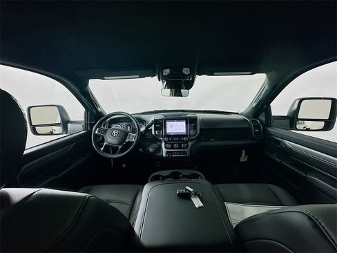 New 2026 RAM 3500 Tradesman w/ Chrome Appearance Group image 9