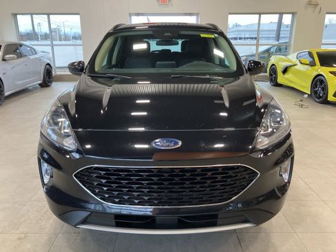 Used 2020 Ford Escape SEL image 2