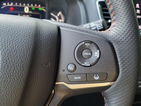 Certified 2025 Honda Passport TrailSport image 21