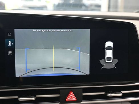 Used 2023 Hyundai Elantra Limited FWD image 19