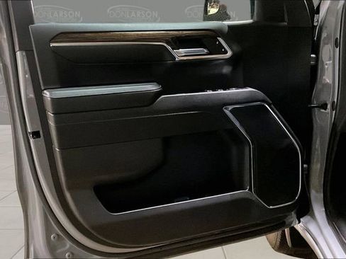 Certified 2024 GMC Sierra 1500 Elevation image 12